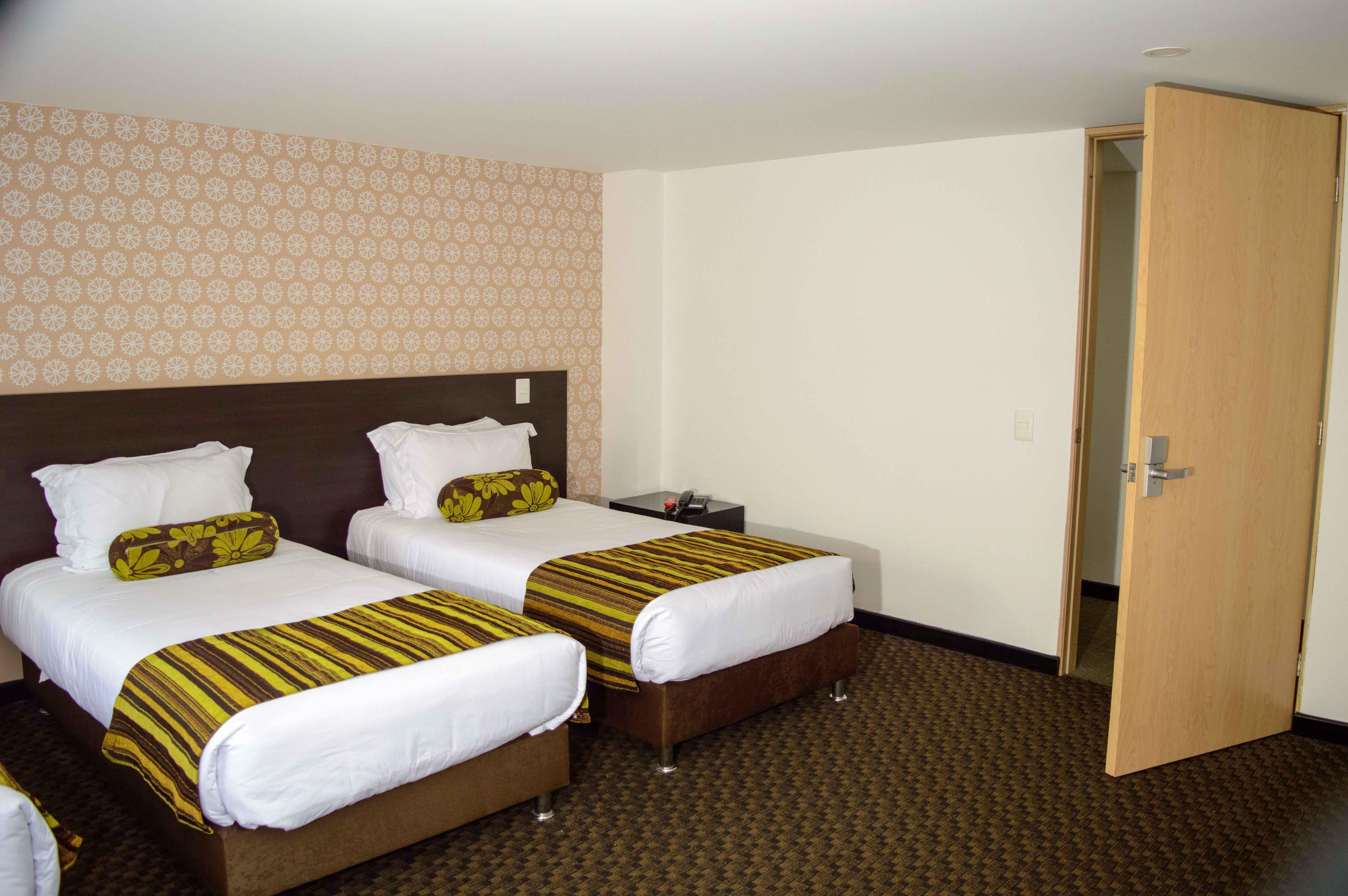 Hotel Castellana 95 Bogotá Exteriör bild